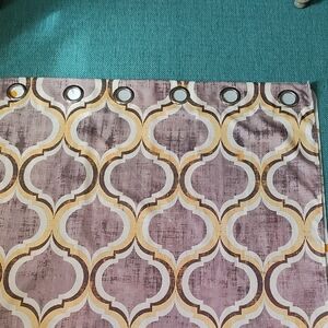 Elegant Geometric Patterned Curtain